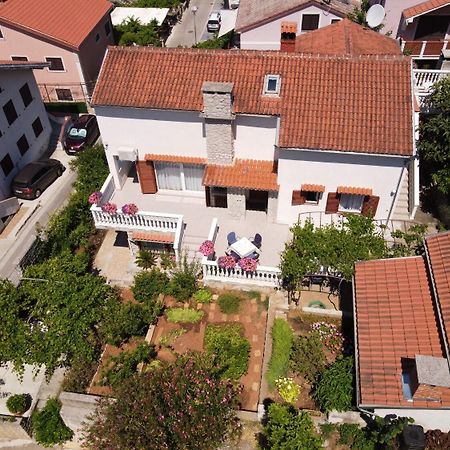 Apartment Luce Mali Losinj Bagian luar foto