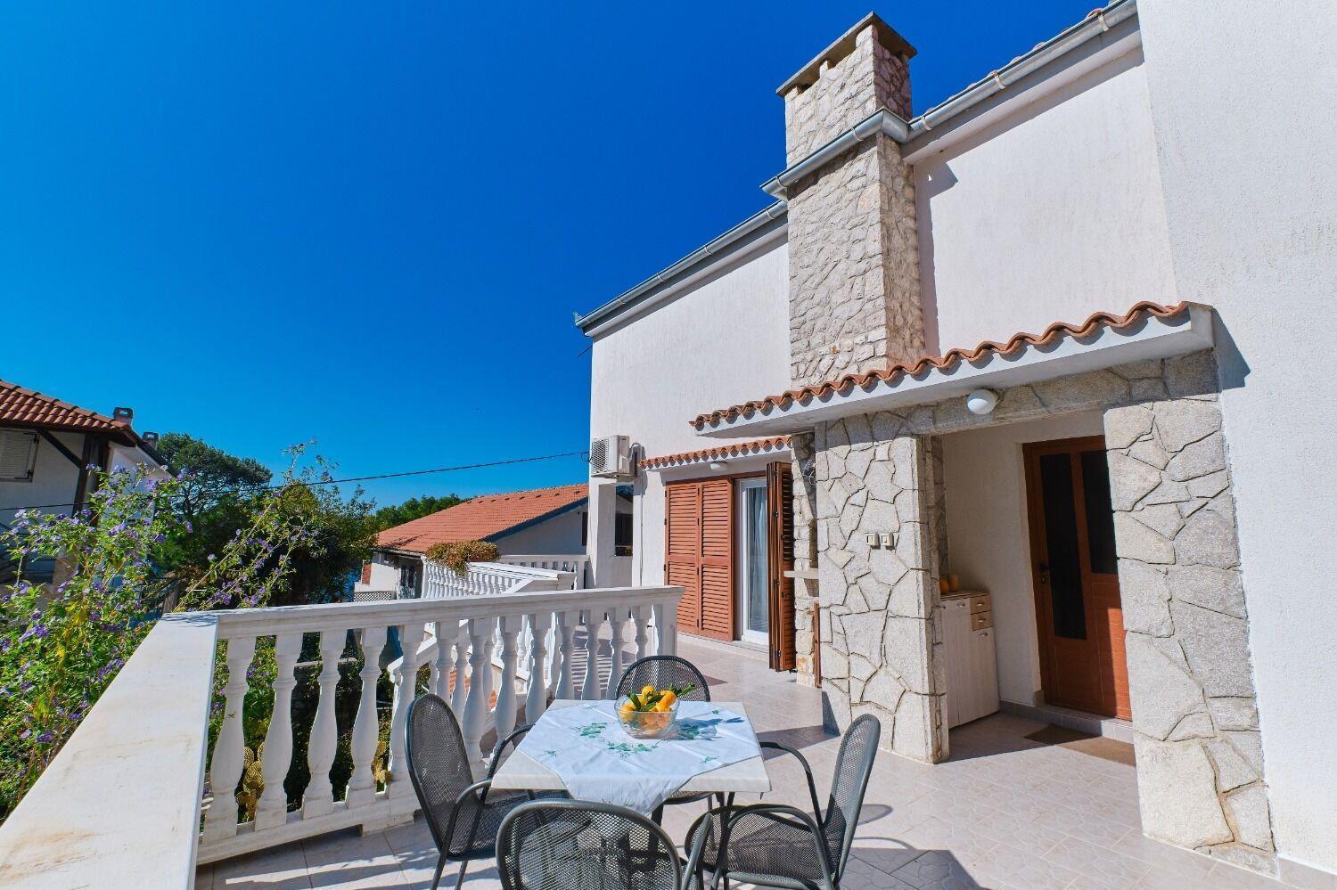 Apartment Luce Mali Losinj Bagian luar foto