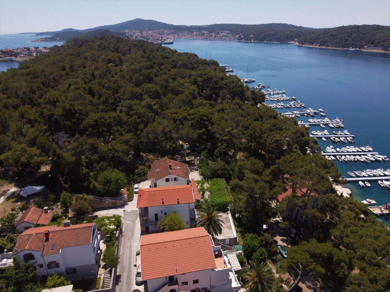 Apartment Luce Mali Losinj Bagian luar foto